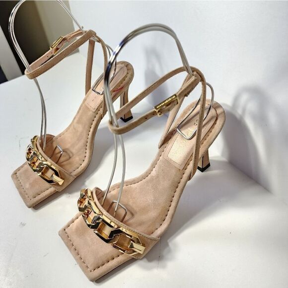 Good American heel - Picture 4 of 12